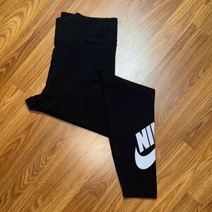 Nike Leggings Women’s Medium